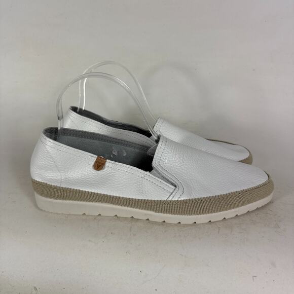 Verbenas Nuria Loafer Women's 10 White Leather Slip On Low Top Casual Round Toe - Picture 2 of 10